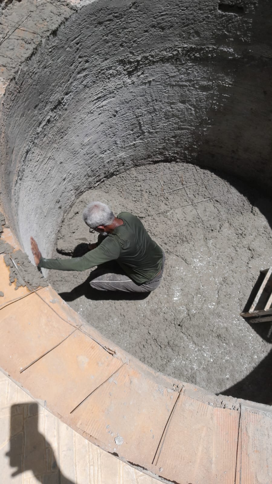 hole